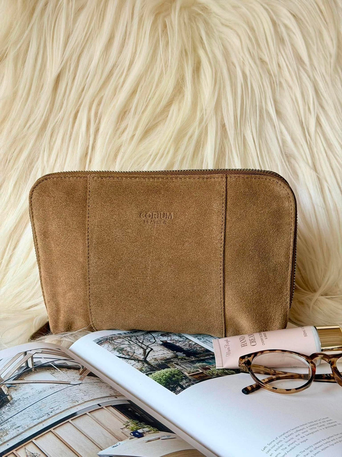 Clutch suède camel