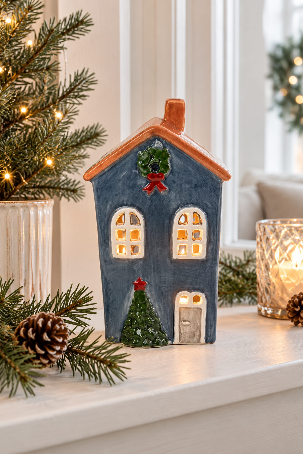 Kaarsenhuis JUL – keramisch kerstkaarsenhuis