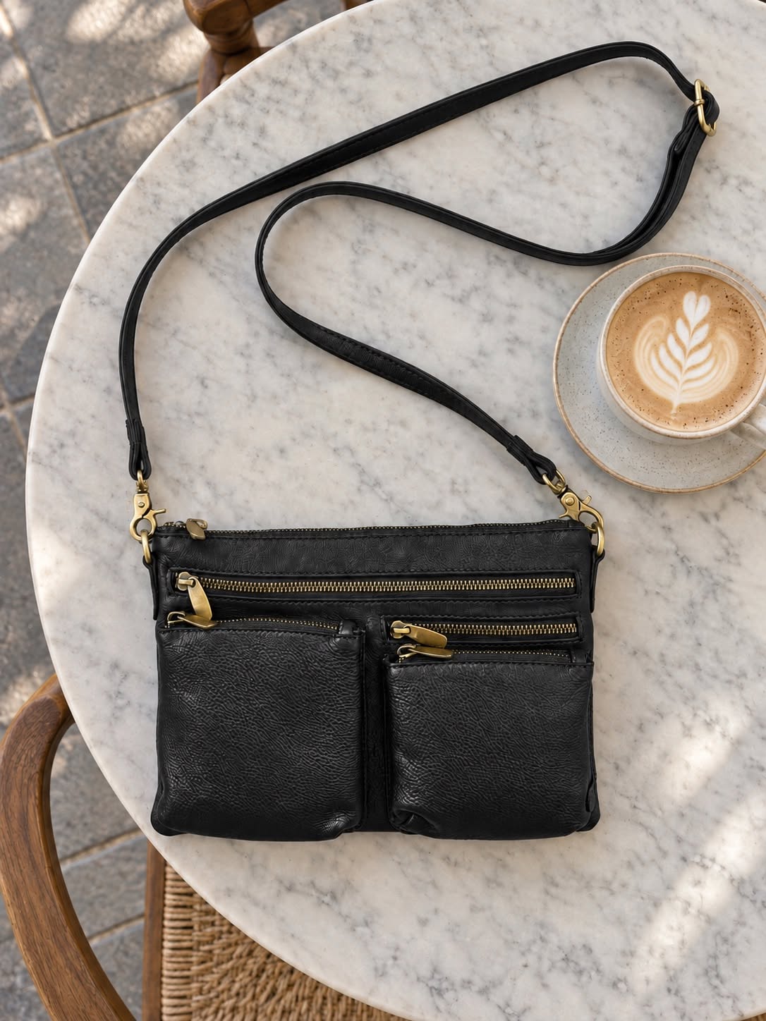 Crossover Black/Gold