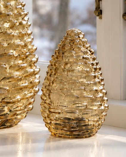 Dennenappel 15cm - meerdere kleuren