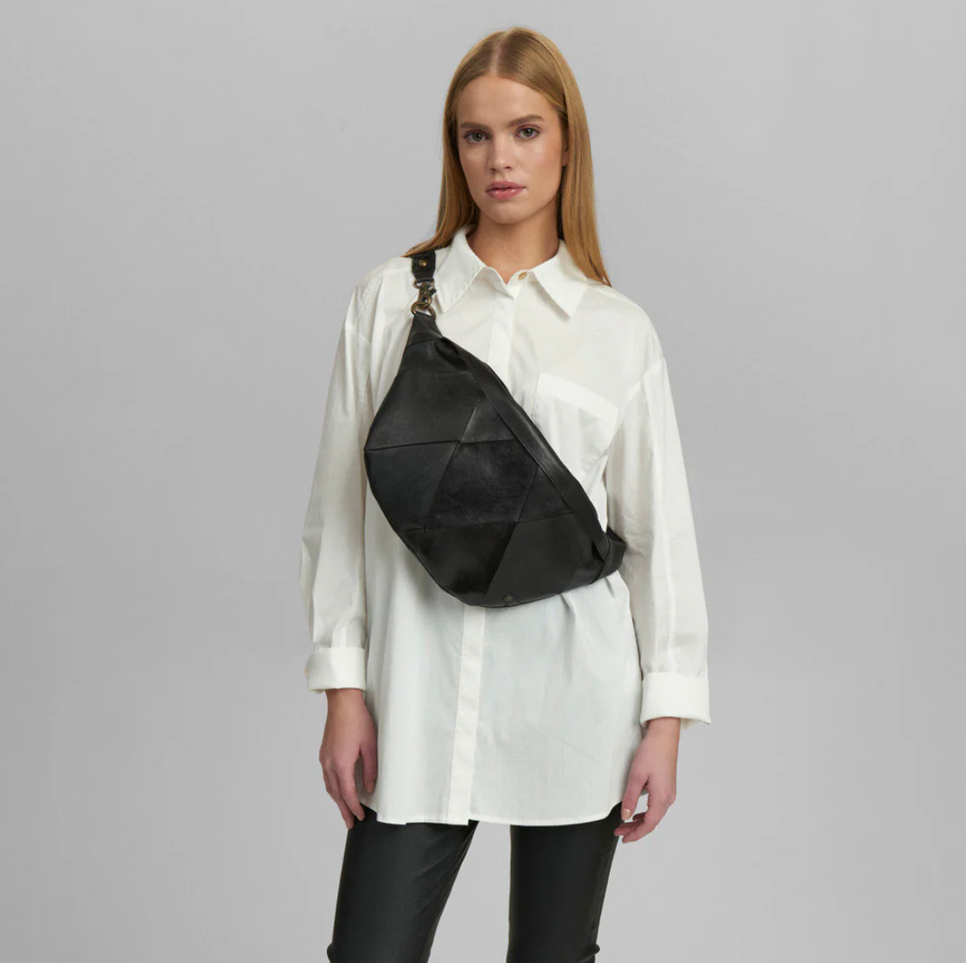 Exclusieve handgevlochten bumbag - Black