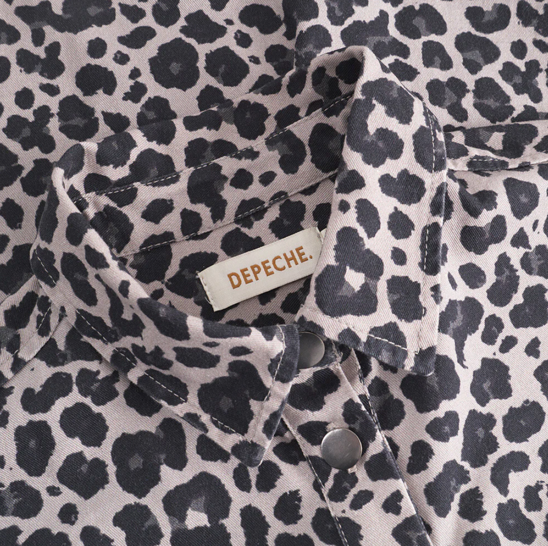 Trendy blouse - Grey leopard