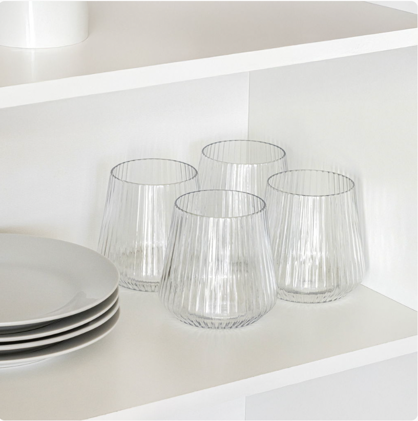 Stijlvolle plastic glazen voor elke dag en feest - 4 stuks