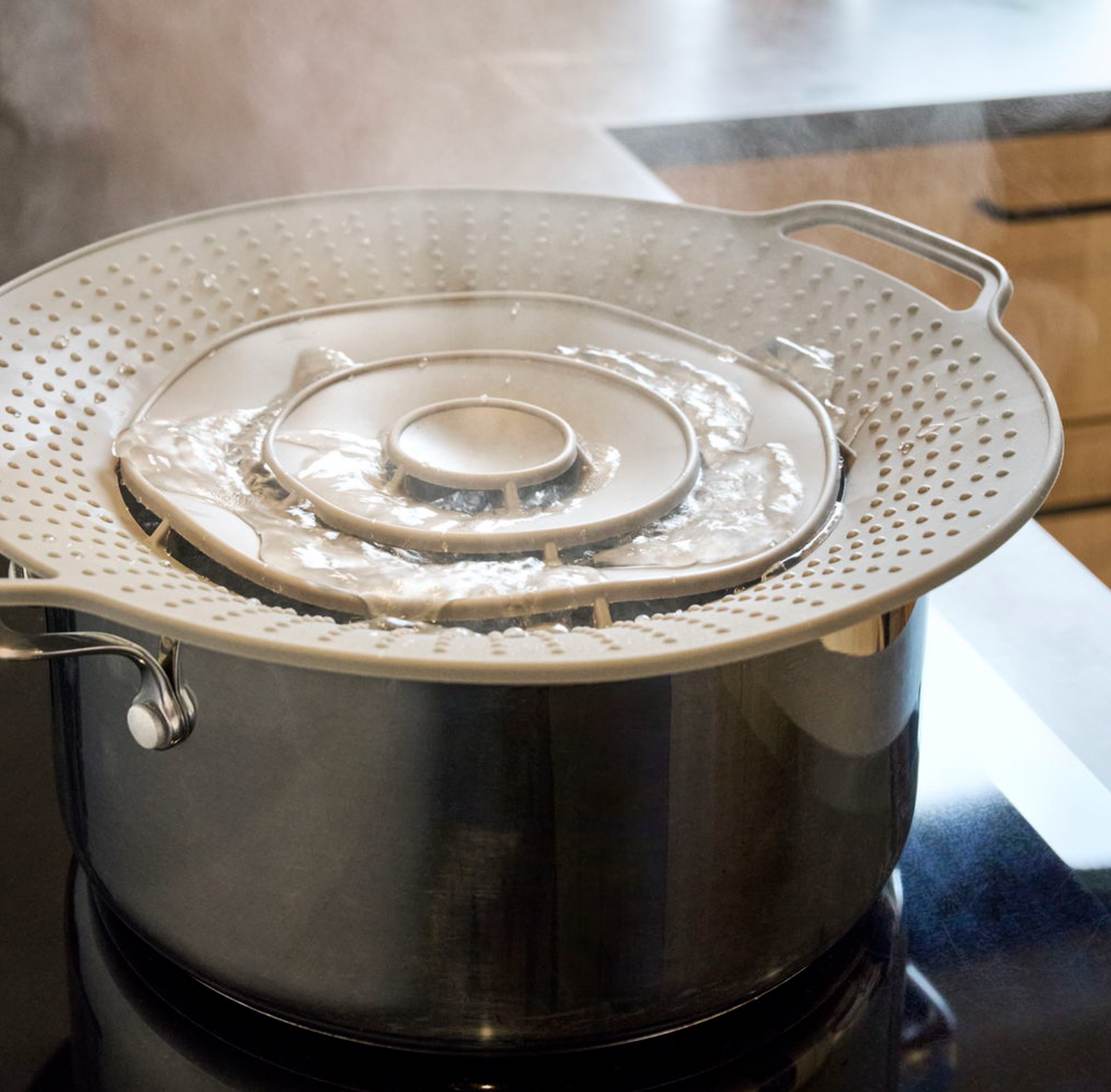 Pan deksel met overkookbeveiliging