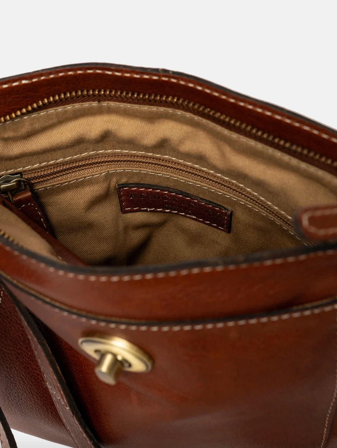 Crossbodytas Moa small - Cognac