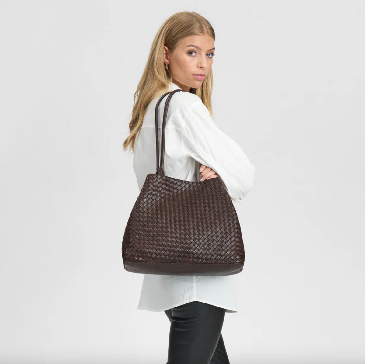 Shopper van gevlochten leer - Brown