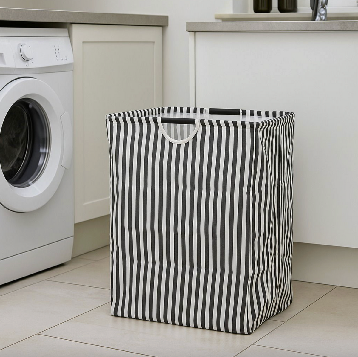 Wasmand van canvas met strepen