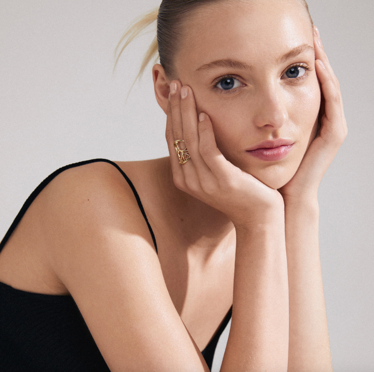 Ring ALIA verguld