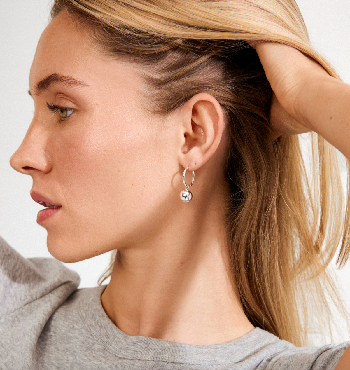 Oorbellen AIR hoop verzilverd