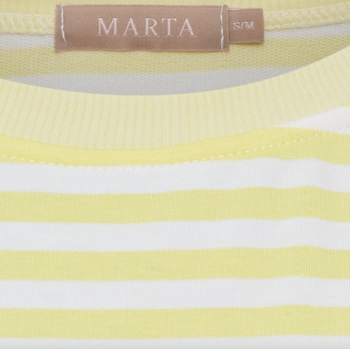 T-shirt Jamilla geel