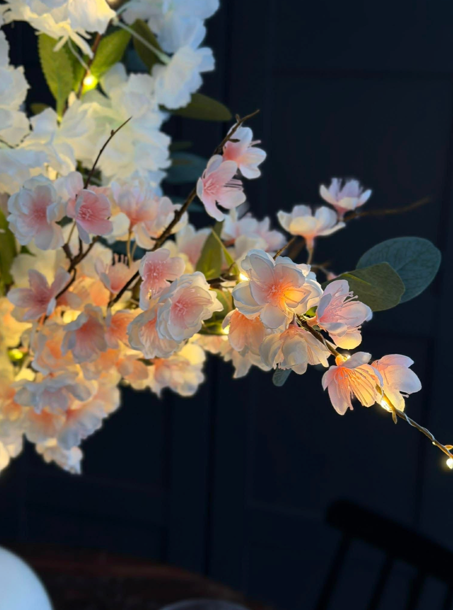 Kersenbloesemtak met licht - Roze / wit