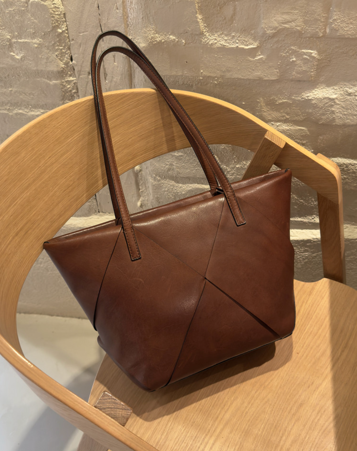 Schoudertas Olia cognac