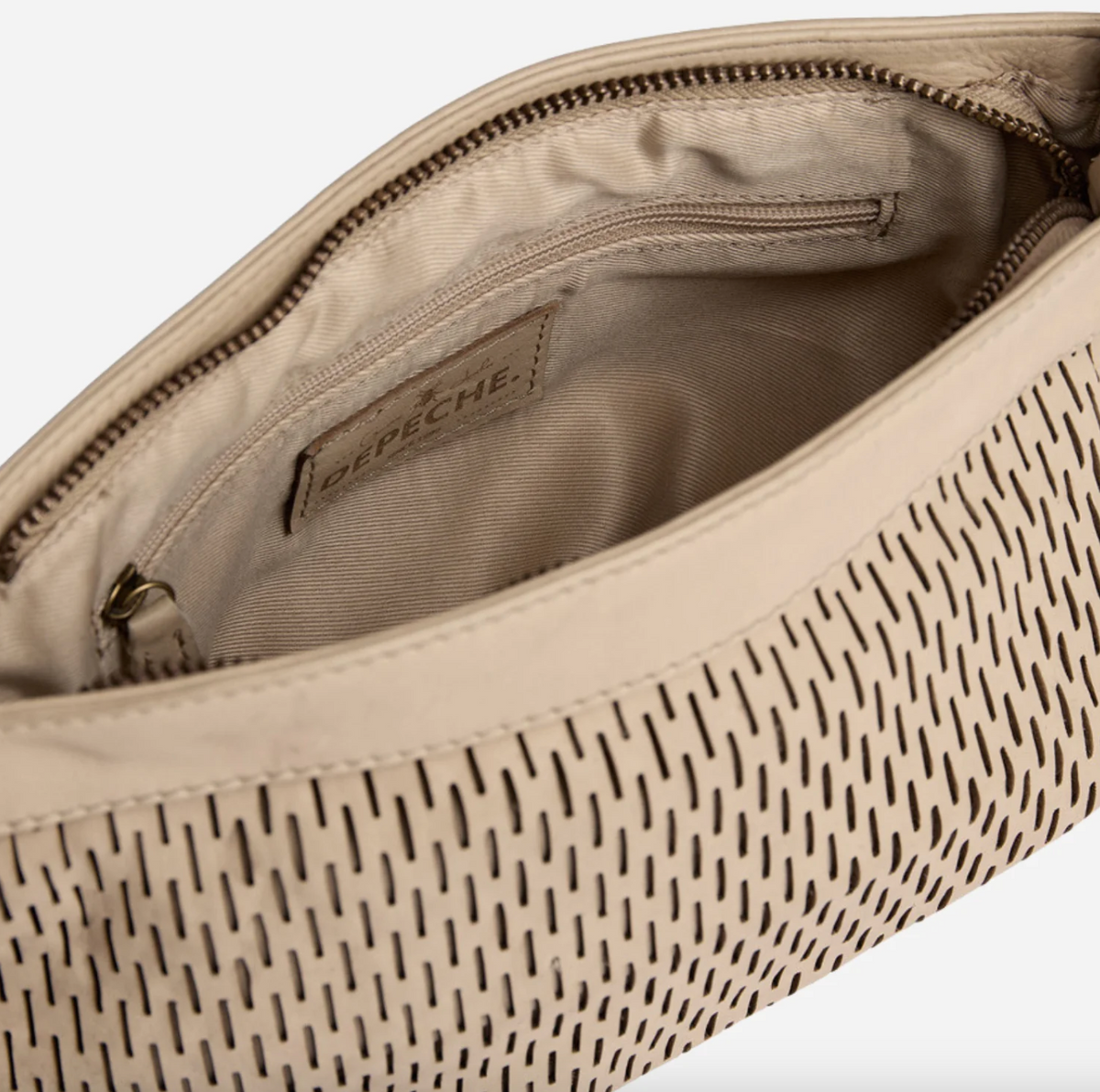 Clutch met geperforeerd patroon - Sand