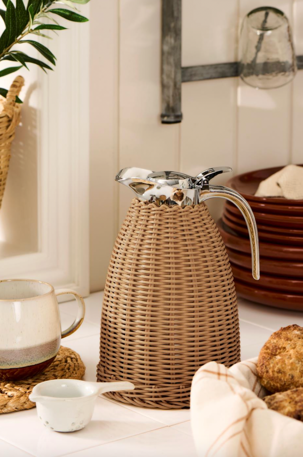 Thermoskan bruin polyrattan vlecht