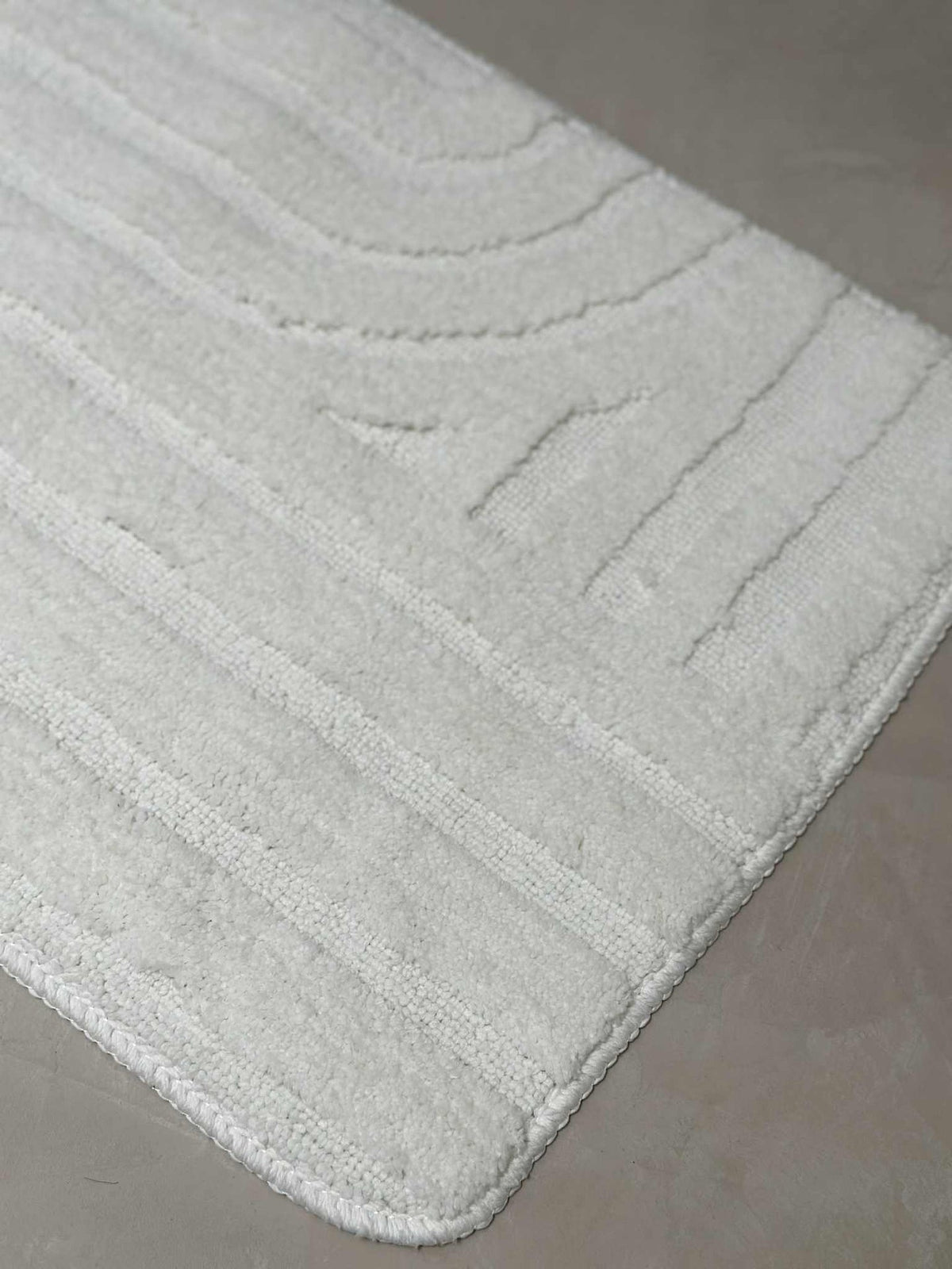 Badmat White