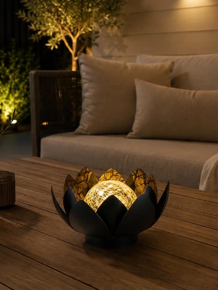 Lotus met solar