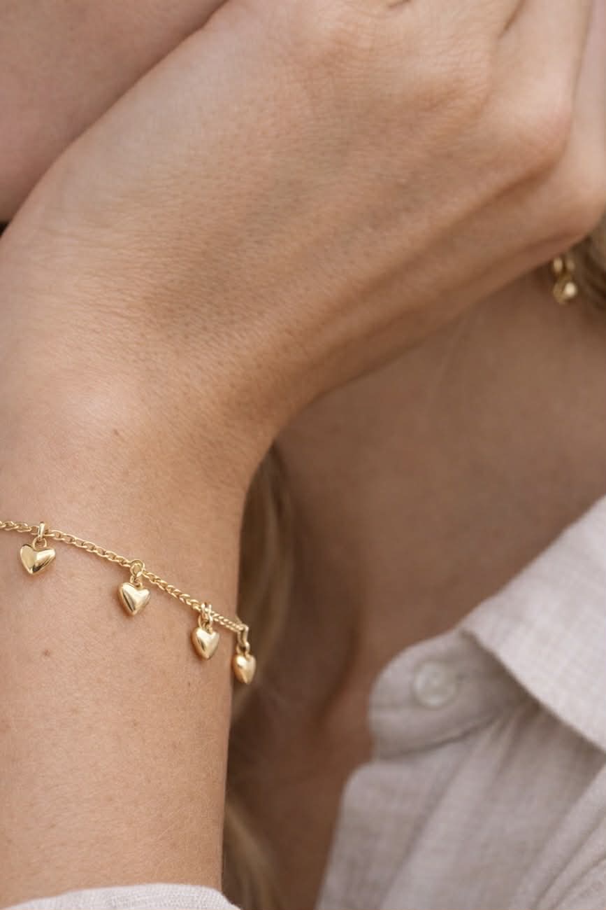 Armband met hartjes - verguld