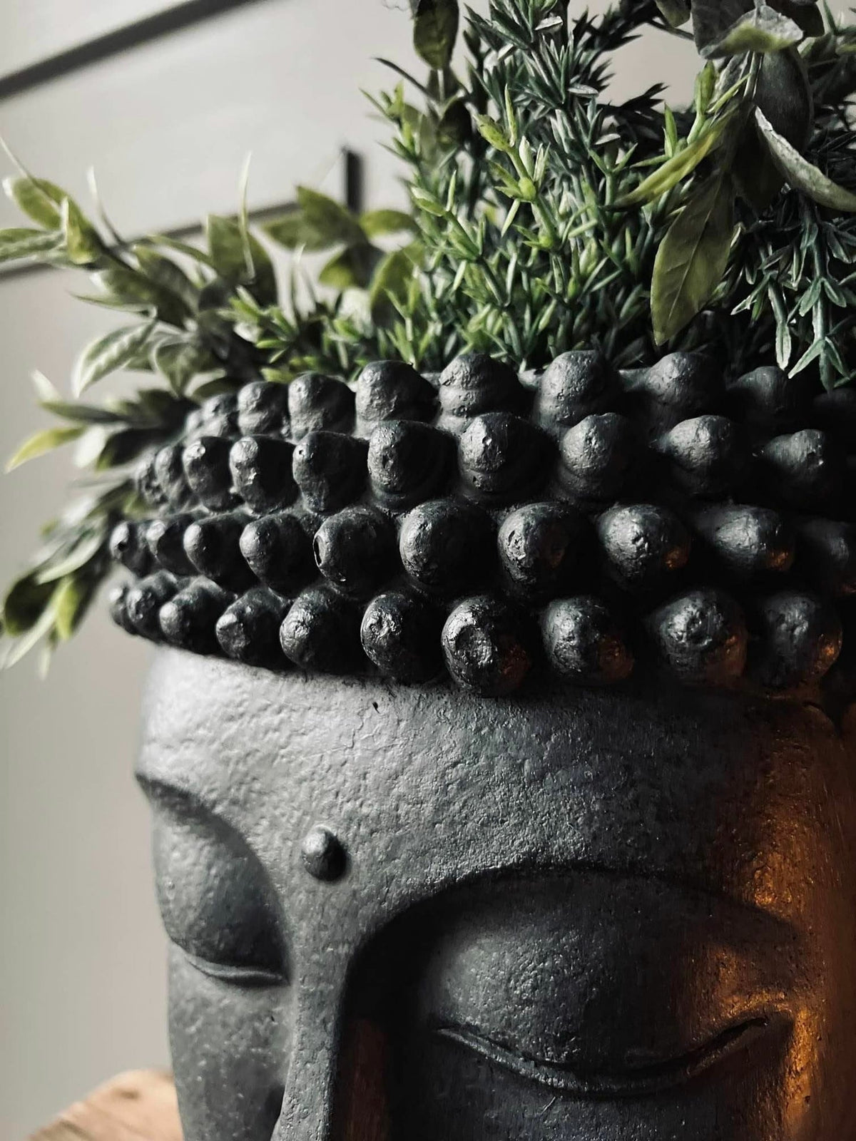 Buddha - Stor potte til blomster - VIAMAJA.DK