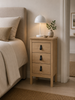 Nachtkastje Madrid met 3 lades - Jackson Hickory