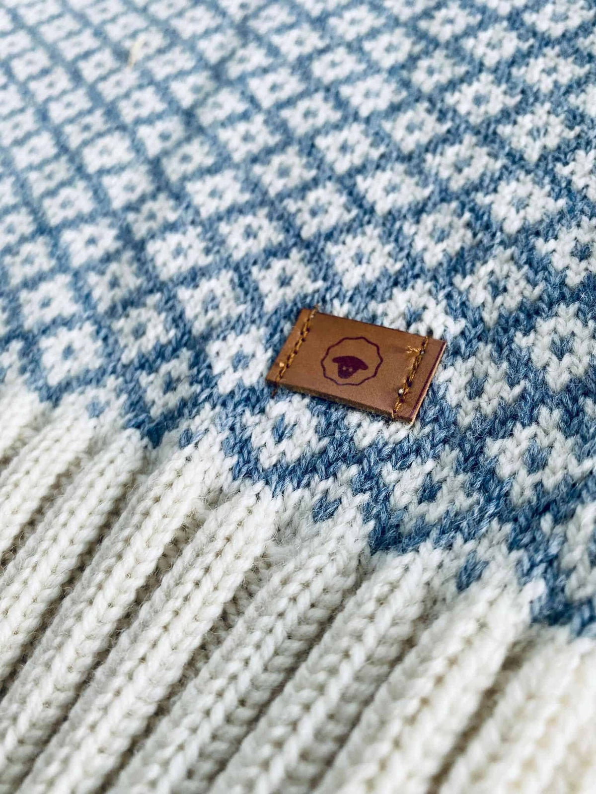 Cardigan i merinould – Iris blue XL - VIAMAJA.DK