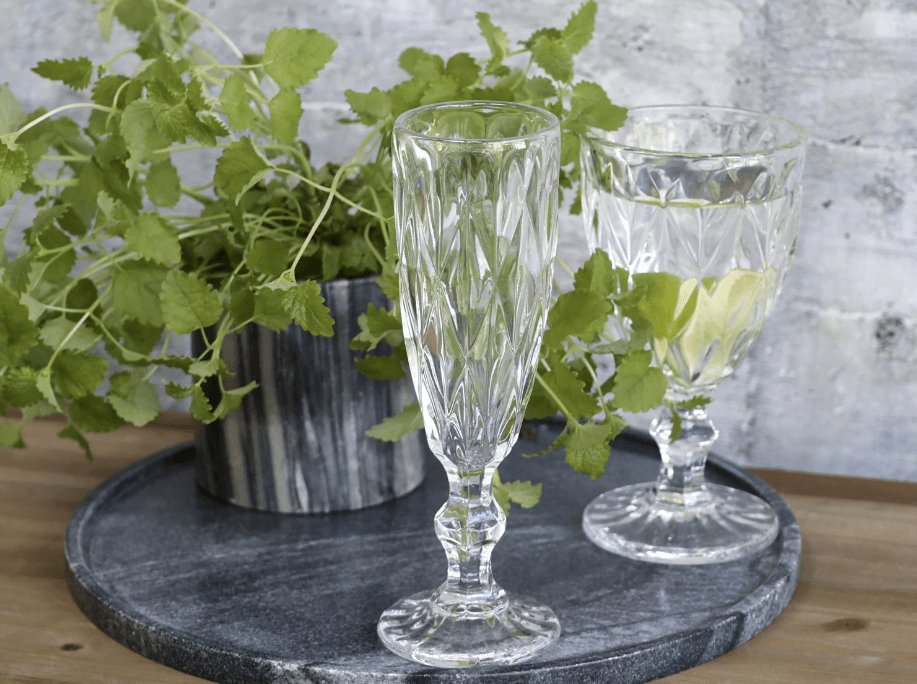 Champagneglas m. diamantudskæring - VIAMAJA.DK