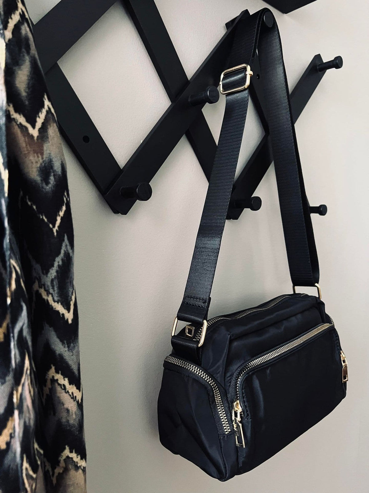 Crossbody - Black Nylon - VIAMAJA.DK