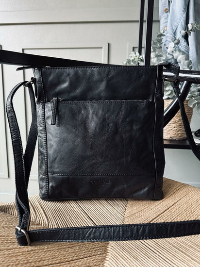 Crossbody Dina Black - VIAMAJA.DK