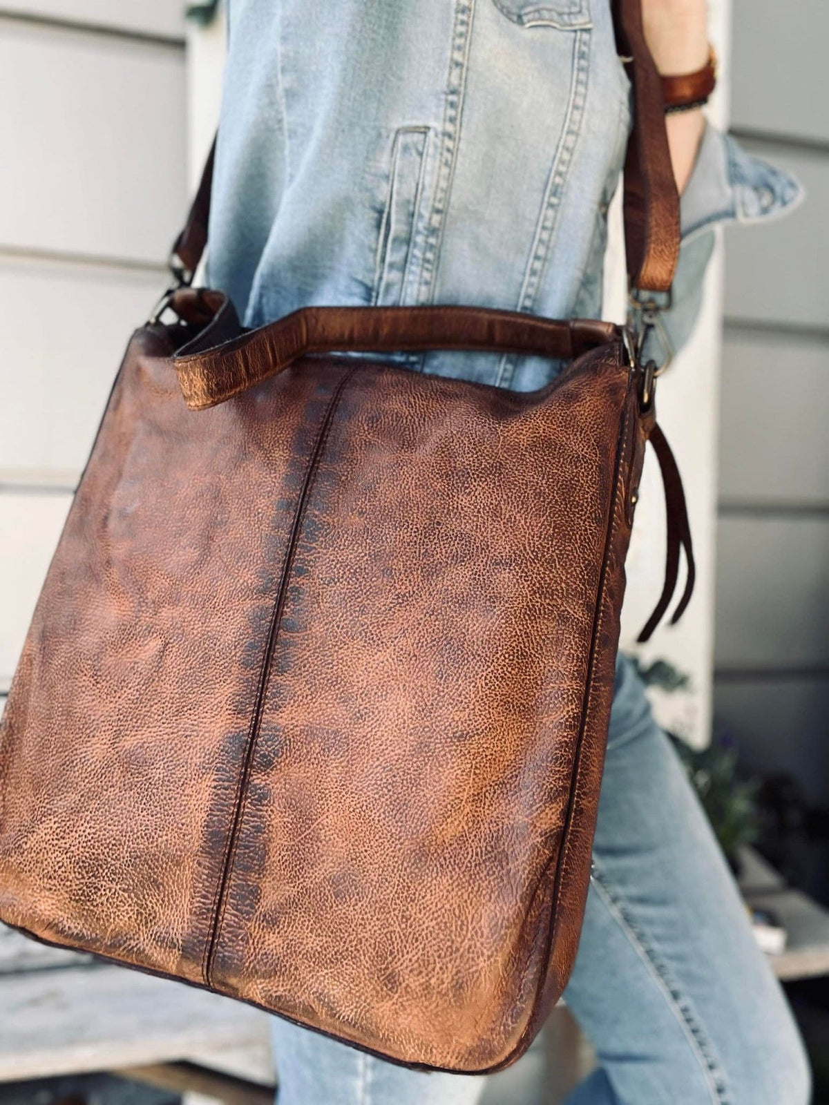 Crossbody LUNA BIG - 2 taskeremme medfølger - VIAMAJA.DK