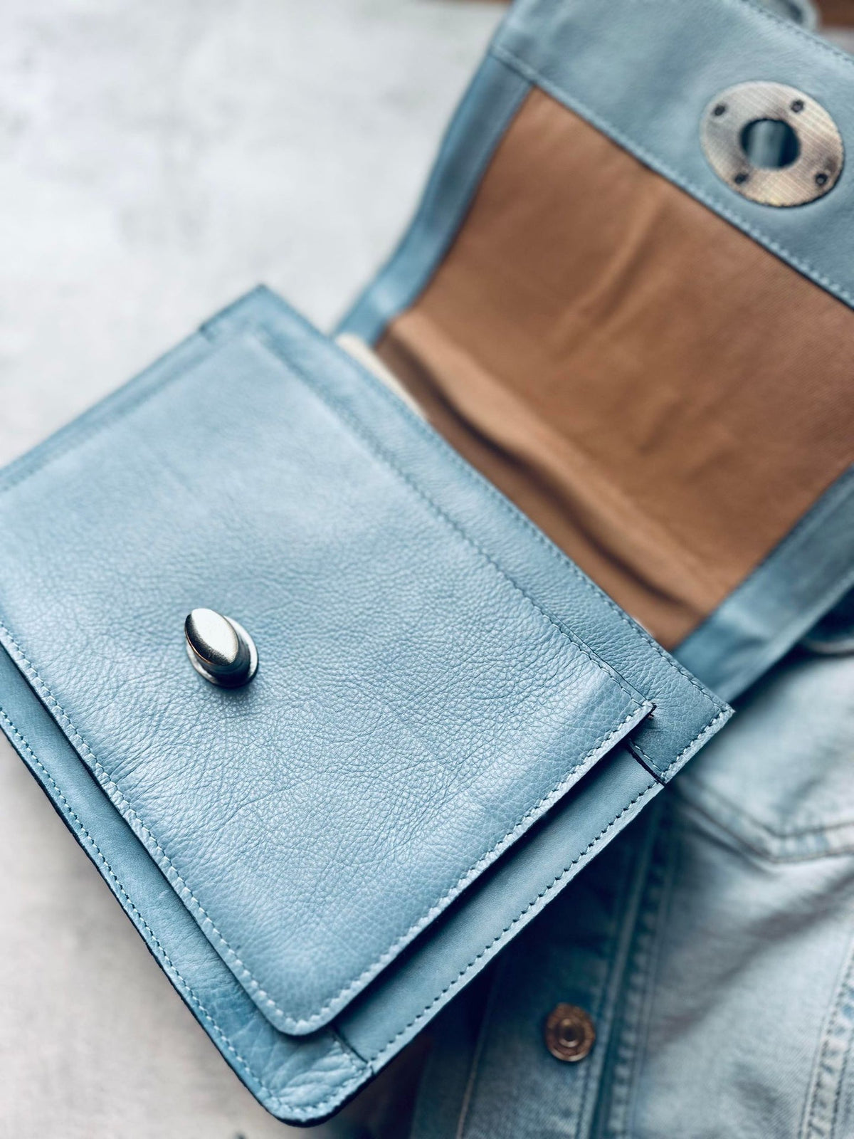 Crossover Blue Leather – Big - VIAMAJA.DK