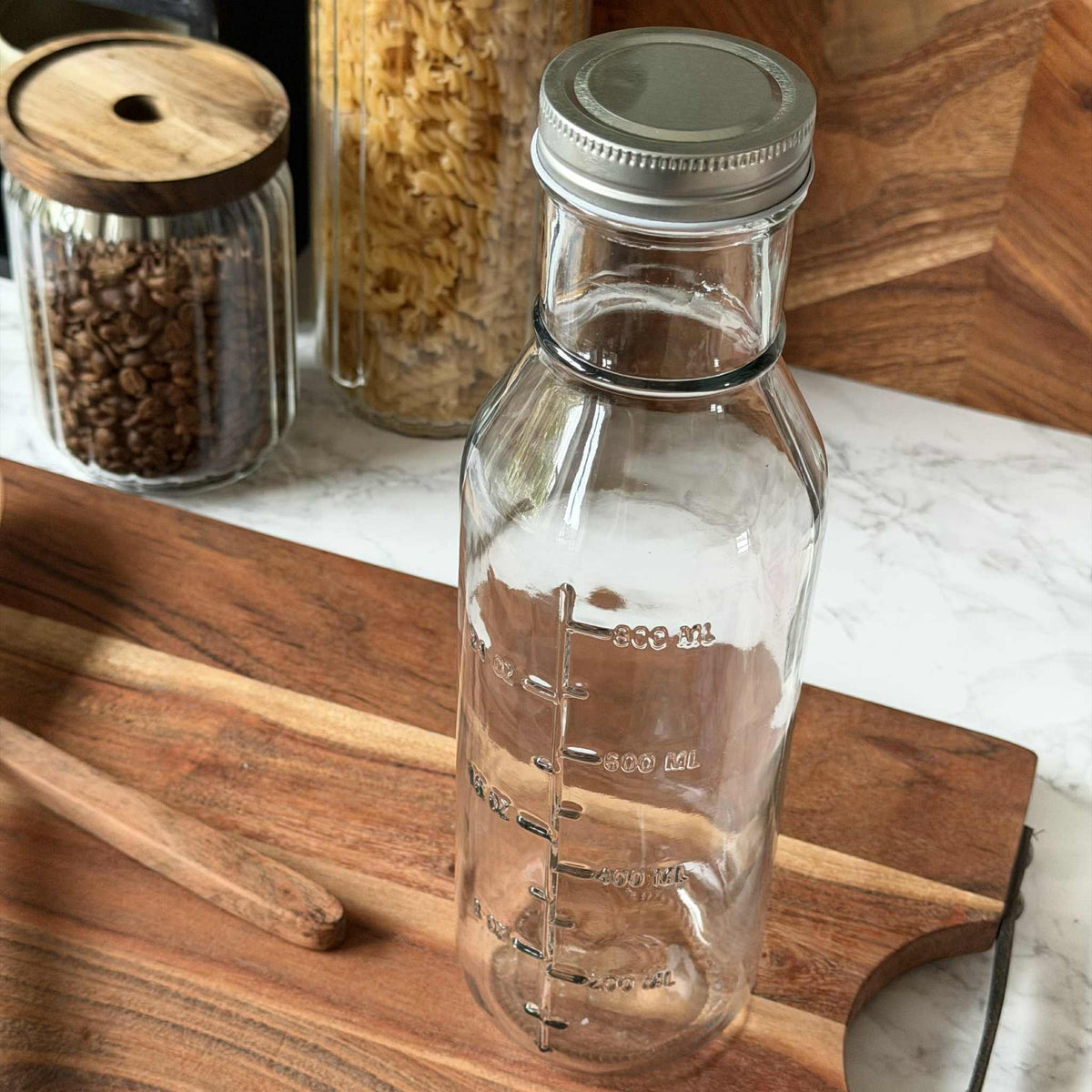 Glazen fles met maataanduidingen - 1000 ml