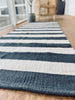 Vloerkleed BRED STRIB 70x200cm kool / naturel