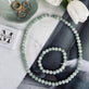 Collier Mary Jade vert avec perles rondes et fermoir