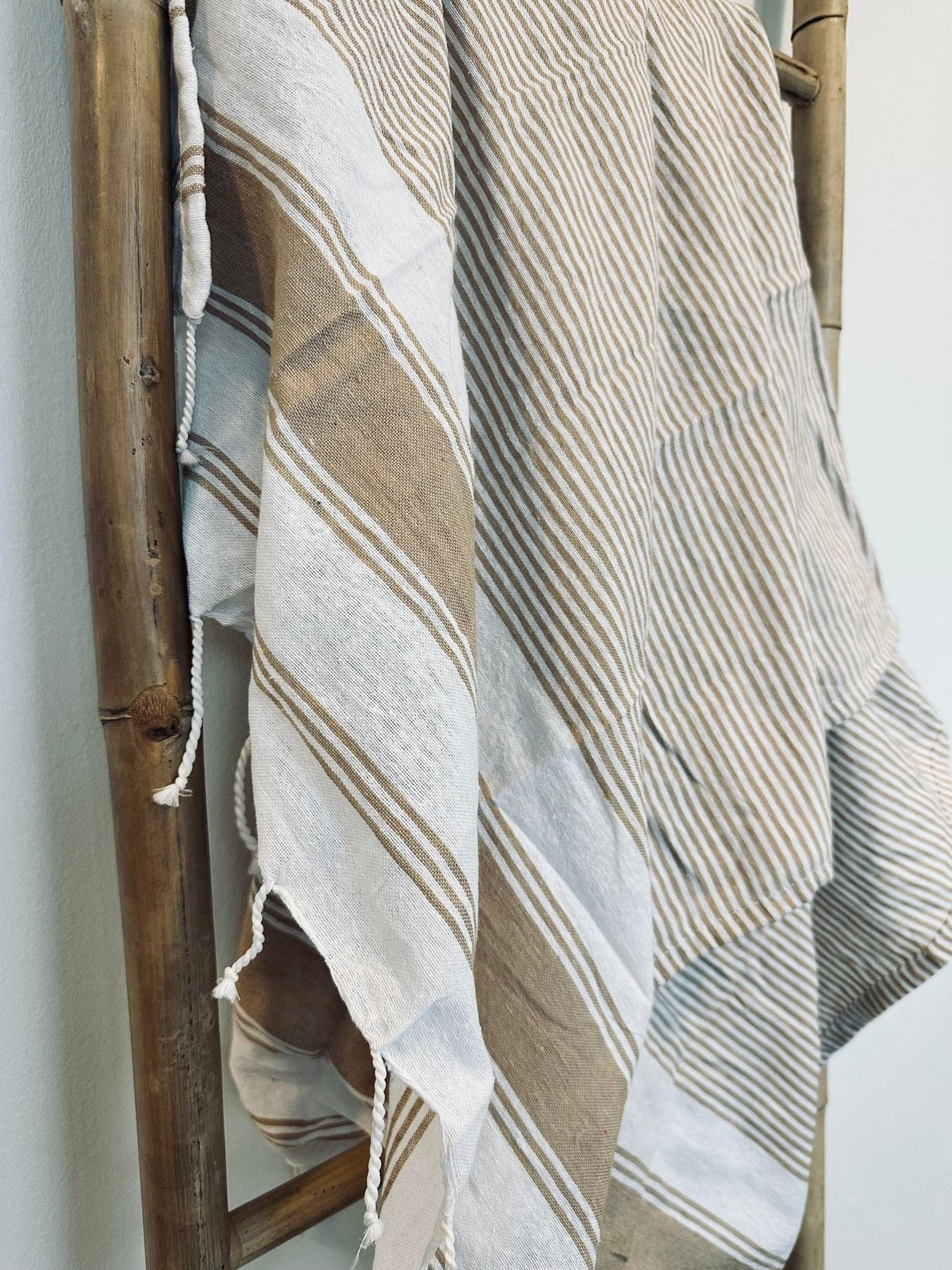 Hammam håndklæde – Beige strib - VIAMAJA.DK