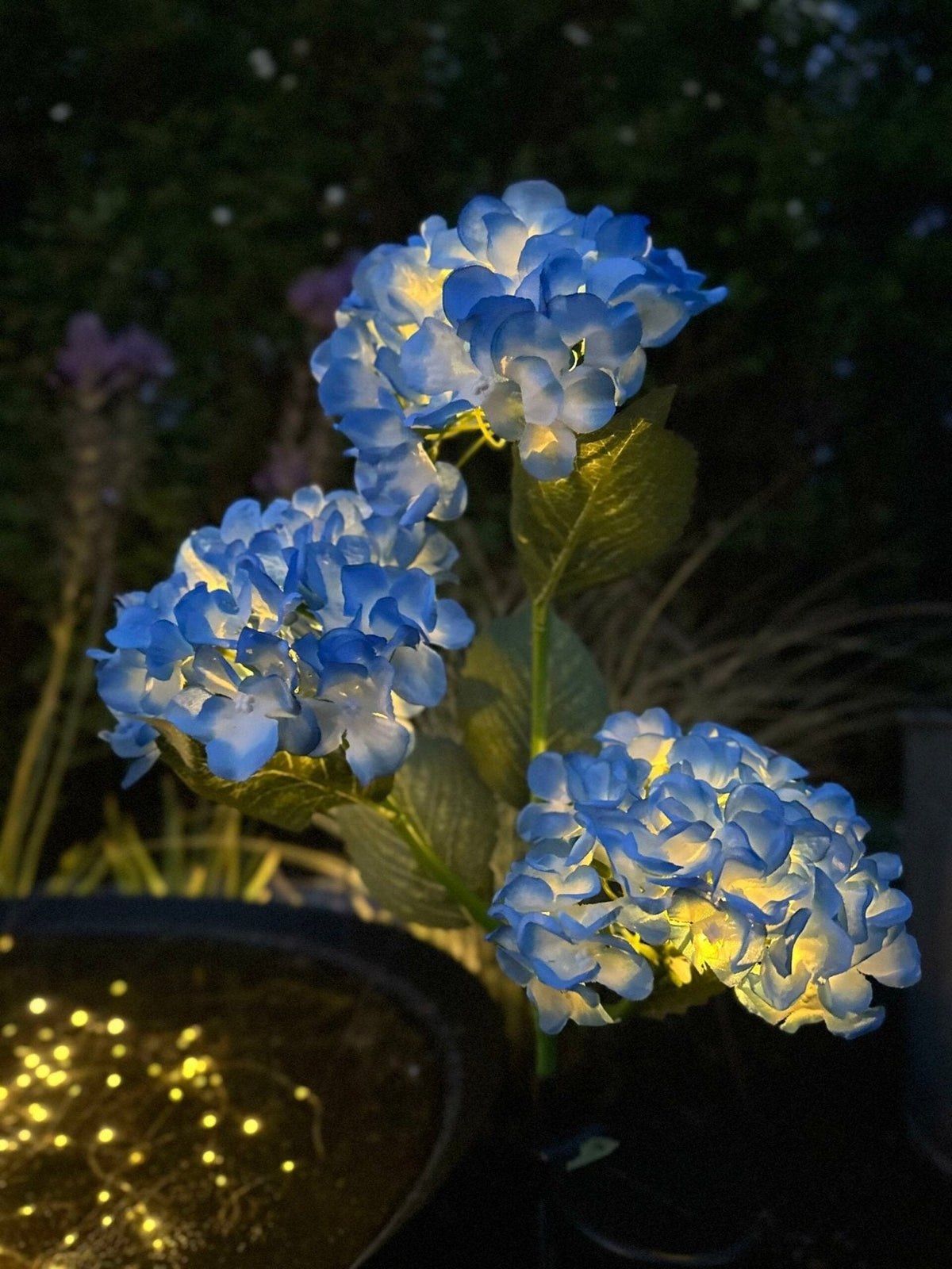 Hortensia med solceller – Blå - VIAMAJA.DK