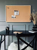 Prikbord van kurk met naturel lijst – 60×100cm