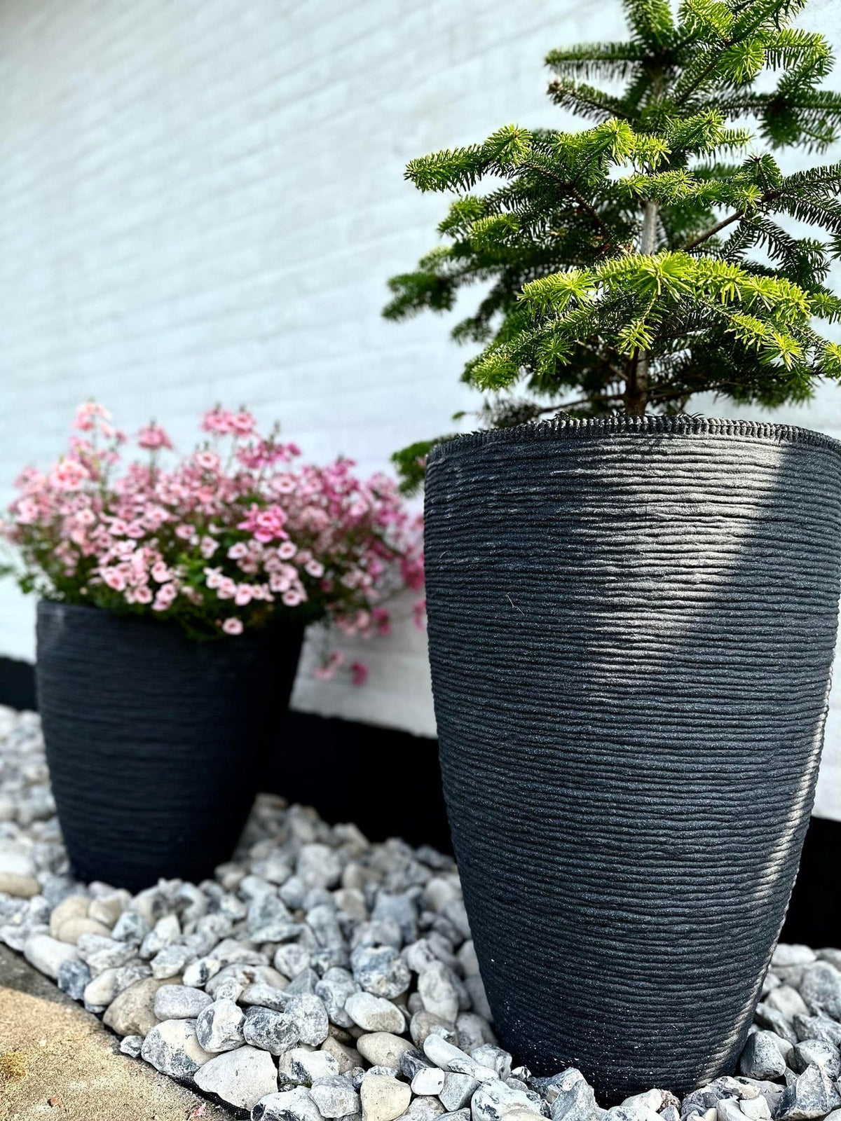 Krukke i plast - Vandret mønster - Koks H 60 cm - VIAMAJA.DK