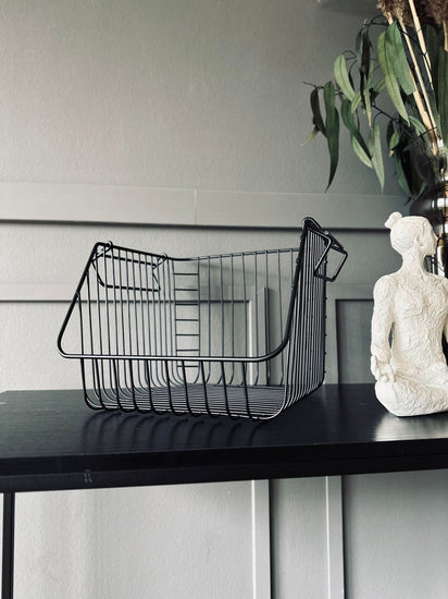 Kurv til opbevaring - Sort stabelbar - VIAMAJA.DK