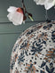 Lampe med solceller – Flower Beige dia 40cm - VIAMAJA.DK