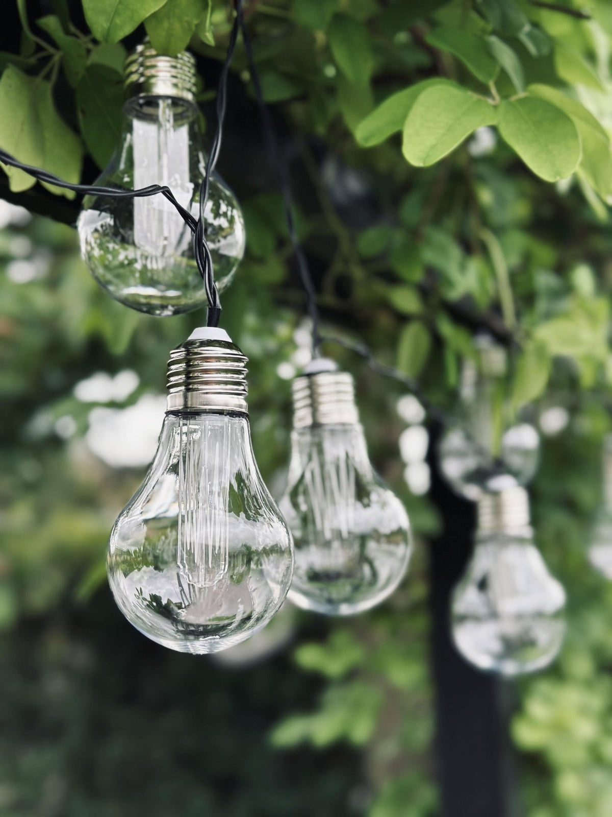 LED Lyskæde med solceller - Udendørs med 10 pære - VIAMAJA.DK