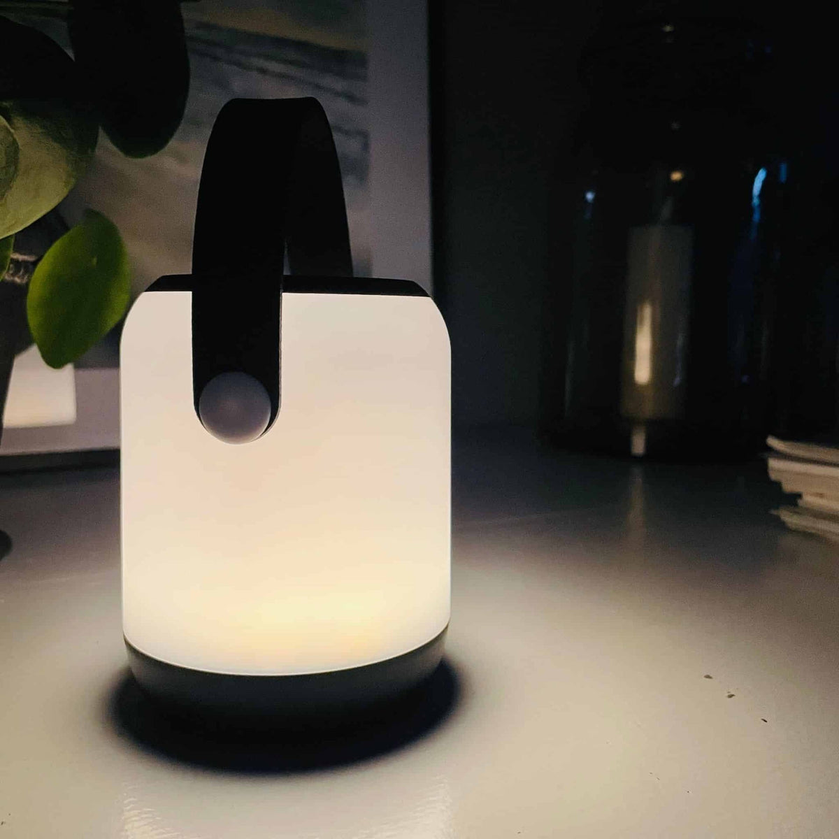 LED touch lanterne med strop - VIAMAJA.DK