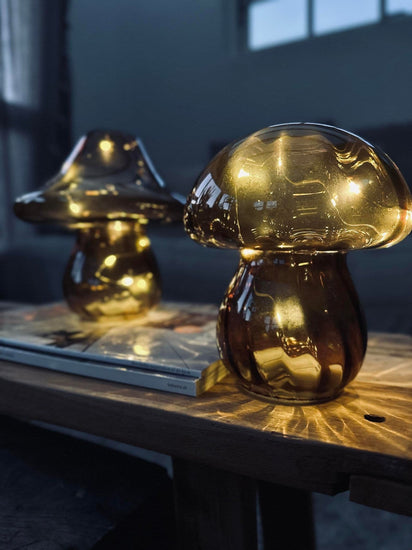 MUSHROOM Lampe med LED 15cm – Mørk brun - VIAMAJA.DK