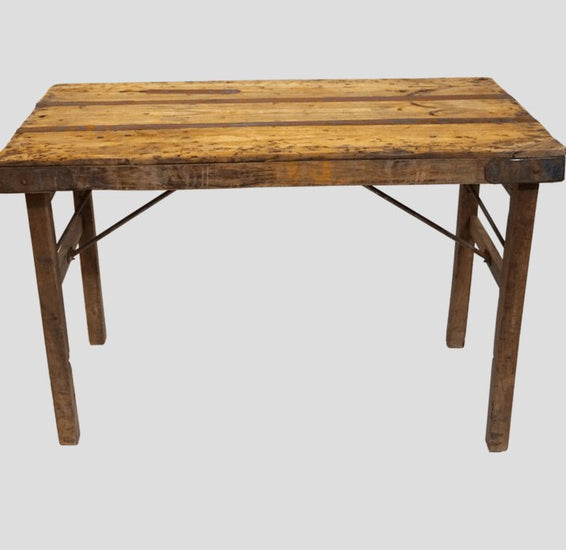 Originalt gammel bord - skrivebord eller lille spisebord - VIAMAJA.DK