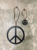 Peace-teken van leren koord - small
