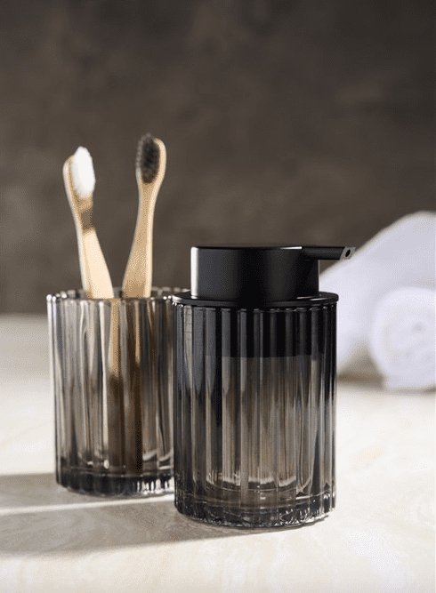 Sæbedispenser - Røgfarvet glas - VIAMAJA.DK
