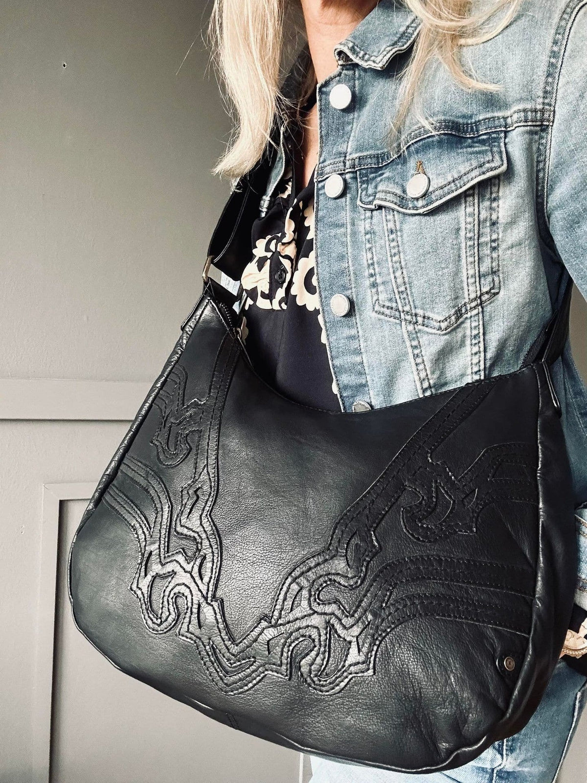 Skuldertaske Cargo Black - VIAMAJA.DK