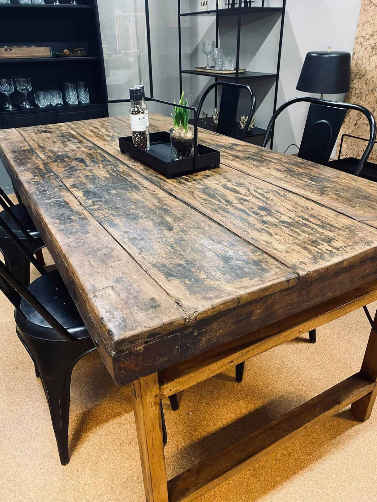 Spisebord i massiv genbrugstræ - 175cm - VIAMAJA.DK