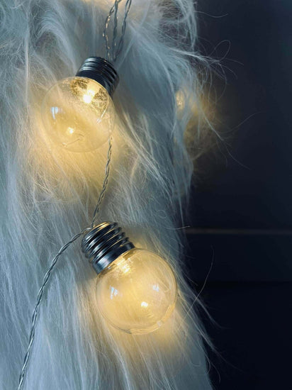 Stor Lyskæde med 50 LED pære og farveskift - Godkendt til inde og ude - VIAMAJA.DK