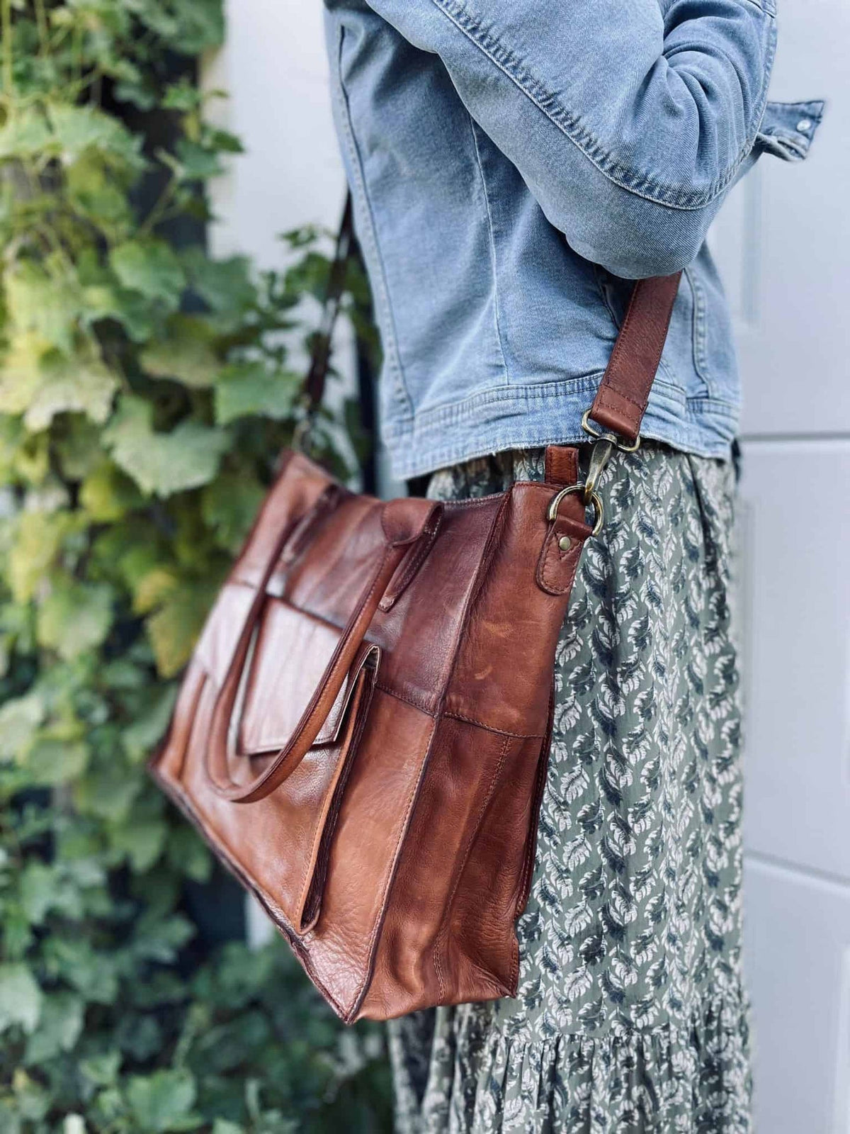 Taske Ofelia – Big Walnut - VIAMAJA.DK