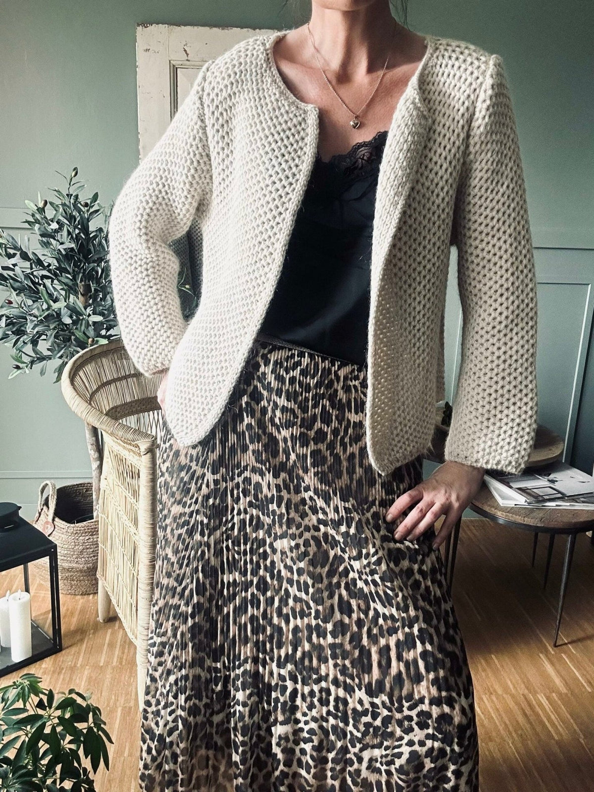 Uldjakke med honeycomb mønster – Lys beige - VIAMAJA.DK