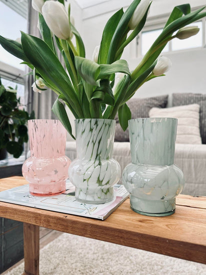 Vase 18cm Mundblæst glas – Rose - VIAMAJA.DK
